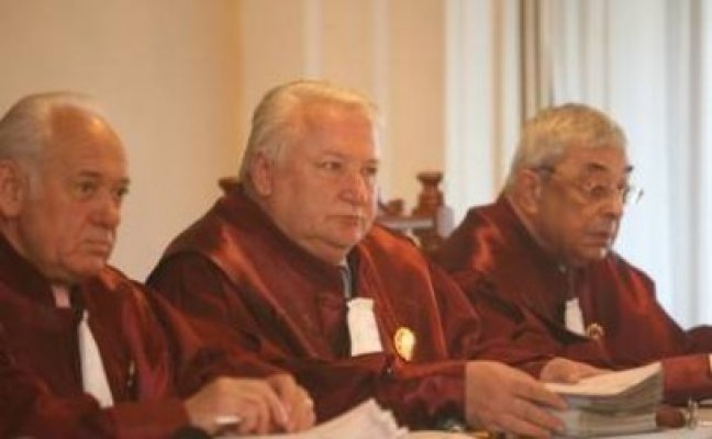 Preşedintele CCR: Legea uninominalului pur e neconstituţonală